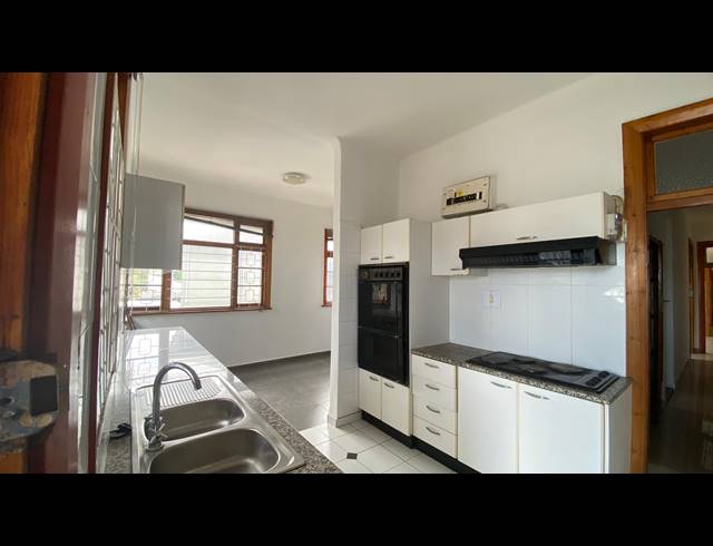 2 BEDROOM FLAT FOR SALE IN GLENWOOD